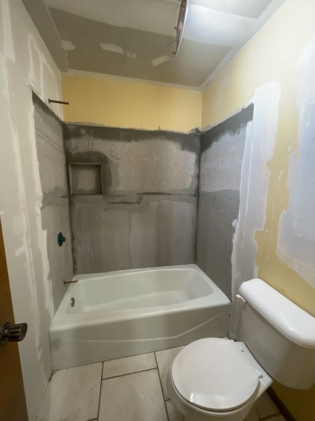 Arlington bathroom before remodel